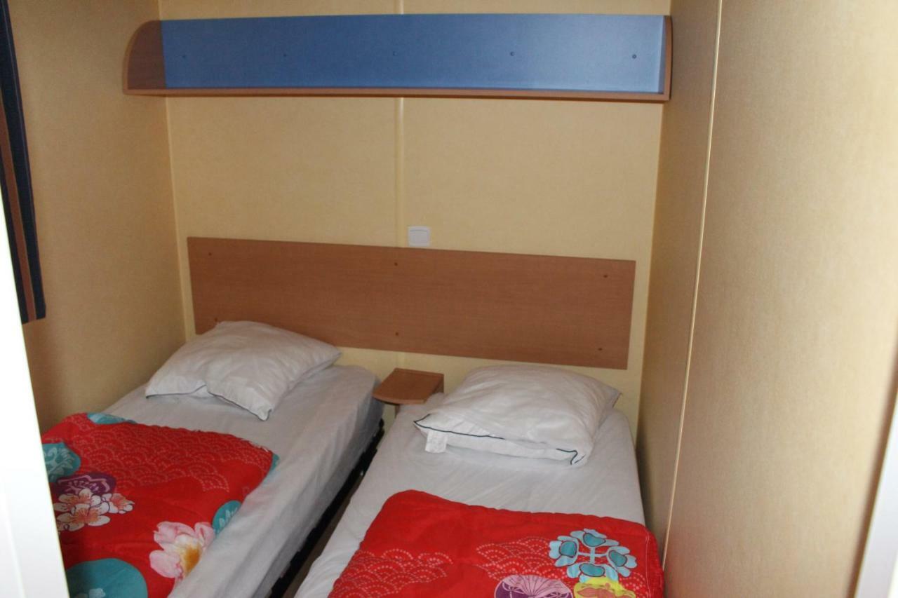 Camping Du Pontis Verteillac Екстериор снимка