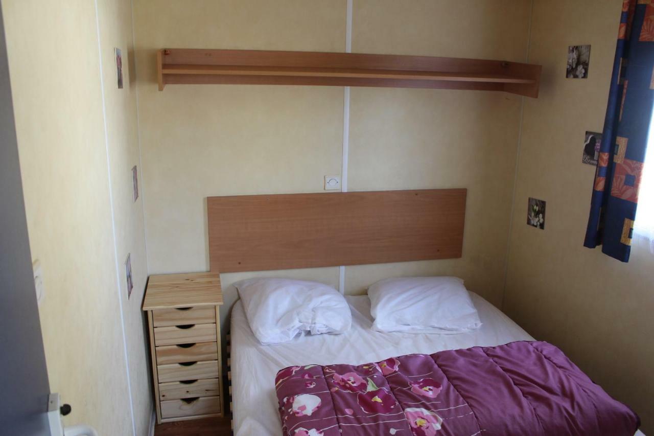Camping Du Pontis Verteillac Екстериор снимка